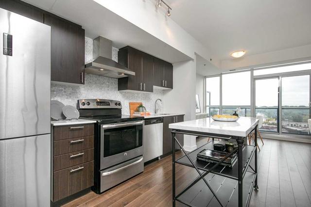 909 - 11 Superior Ave, Condo with 1 bedrooms, 1 bathrooms and 1 parking in Etobicoke ON | Image 12