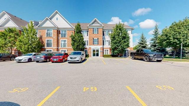 90 Aspen Springs Dr, Condo with 1 bedrooms, 1 bathrooms and 1 parking in Clarington ON | Image 1
