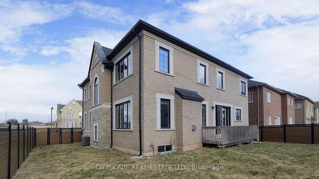 2102 Namron Gate, House detached with 4 bedrooms, 4 bathrooms and 4 parking in Oakville ON | Image 30