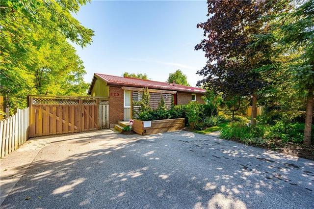 MAIN - 123 Mill St E, House detached with 2 bedrooms, 1 bathrooms and 1 parking in Elora ON | Image 2
