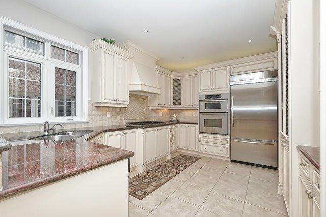 9 Guinevere Rd, House detached with 4 bedrooms, 3 bathrooms and 4 parking in Markham ON | Image 5