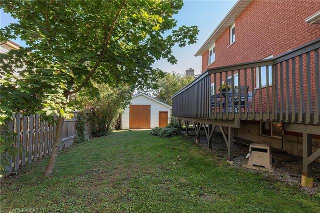 908 Plainview Pl, House detached with 3 bedrooms, 2 bathrooms and 5 parking in Kingston ON | Image 43