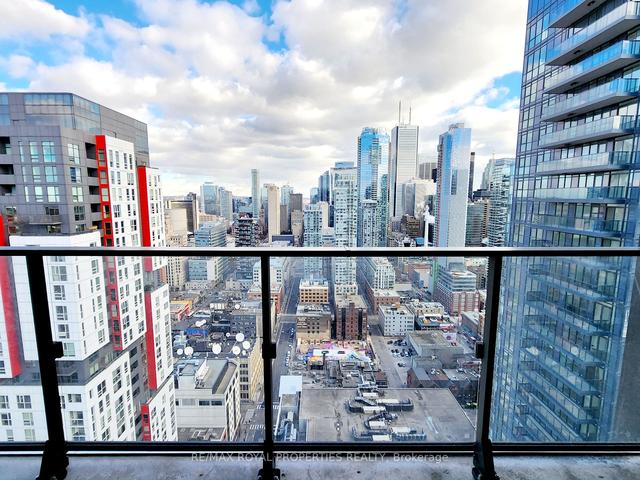 PH-3608 - 125 Peter St, Condo with 2 bedrooms, 1 bathrooms and 1 parking in Toronto ON | Image 13