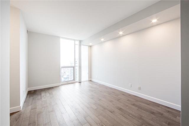 PH-205 - 4978 Yonge St, Condo with 3 bedrooms, 3 bathrooms and 1 parking in North York ON | Image 8