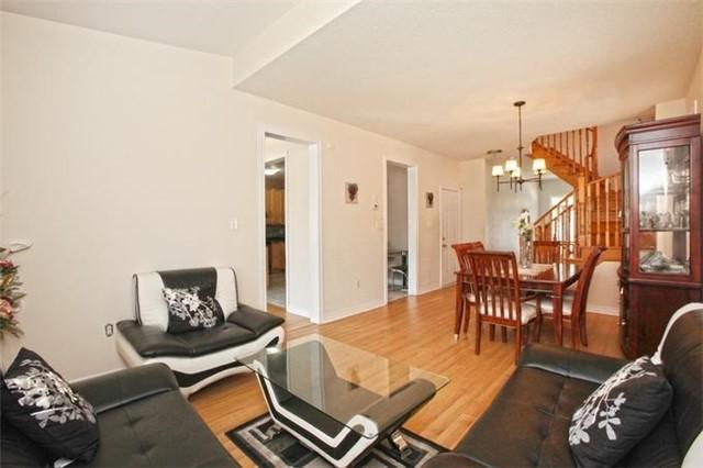 9 Hybrid St, House detached with 4 bedrooms, 3 bathrooms and 2 parking in Brampton ON | Image 8