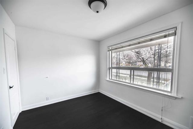 MAIN - 1010 Caledonia Rd, House detached with 2 bedrooms, 1 bathrooms and 1 parking in North York ON | Image 13