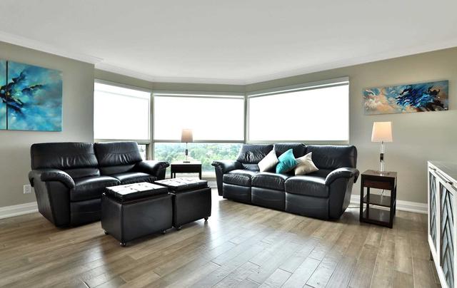 909 - 1800 The Collegeway, Condo with 2 bedrooms, 2 bathrooms and 2 parking in Mississauga ON | Image 3