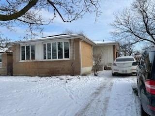 MAIN - 279 Vodden St E, House detached with 3 bedrooms, 2 bathrooms and 4 parking in Brampton ON | Image 9