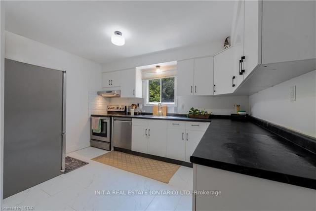 5 Ardsley Rd, House semidetached with 3 bedrooms, 2 bathrooms and 3 parking in London ON | Image 4