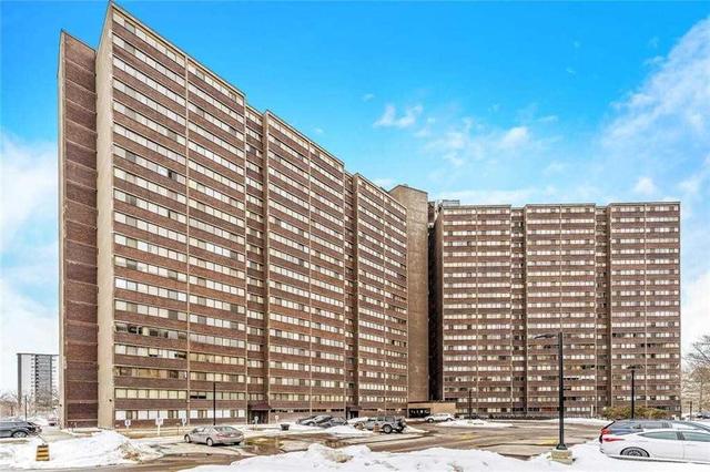 PH19 - 11 Wincott Dr, Condo with 2 bedrooms, 1 bathrooms and 1 parking in Etobicoke ON | Image 1