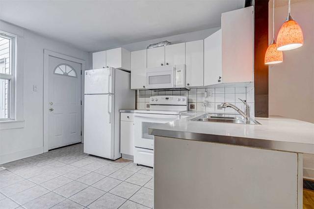 MAIN - 32 Barrington Ave, House semidetached with 1 bedrooms, 1 bathrooms and 0 parking in Toronto ON | Image 21