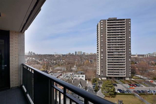 803 - 181 Davenport Rd, Condo with 2 bedrooms, 2 bathrooms and 1 parking in Toronto ON | Image 7