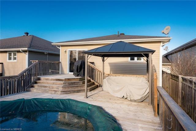 37 Perut Pl, House attached with 4 bedrooms, 3 bathrooms and 5 parking in North Bay ON | Image 33