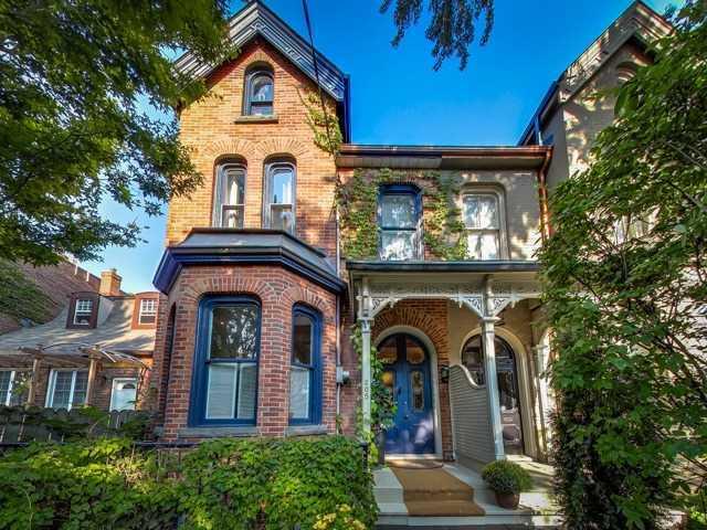 MAIN - 205 Seaton St, House semidetached with 4 bedrooms, 2 bathrooms and 1 parking in Toronto ON | Image 1