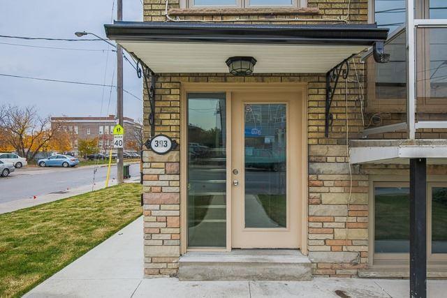 MAIN - 393 Royal York Rd, House other with 2 bedrooms, 1 bathrooms and 2 parking in Etobicoke ON | Image 3