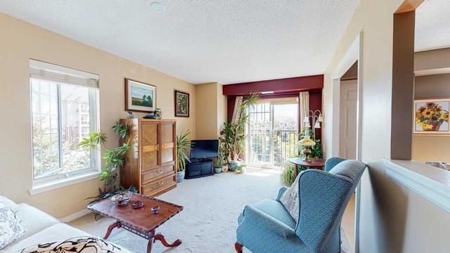 90 Aspen Springs Dr, Condo with 1 bedrooms, 1 bathrooms and 1 parking in Clarington ON | Image 4