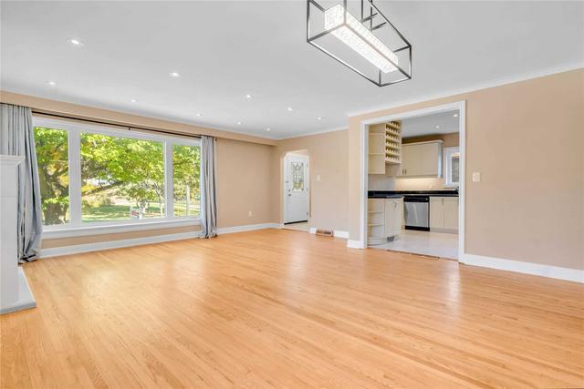 90 Bloor St E, House detached with 3 bedrooms, 1 bathrooms and 4 parking in Toronto ON | Image 26