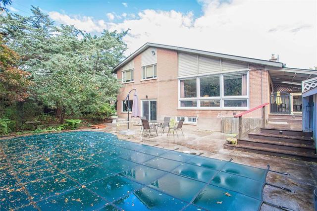 MAIN - 1588 Holburne Rd, House detached with 3 bedrooms, 2 bathrooms and 2 parking in Mississauga ON | Image 17