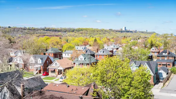 Overhead view of a neighbourhood