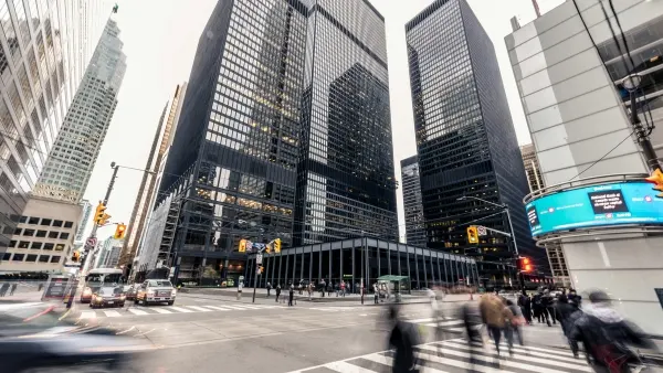 busy toronto intersection